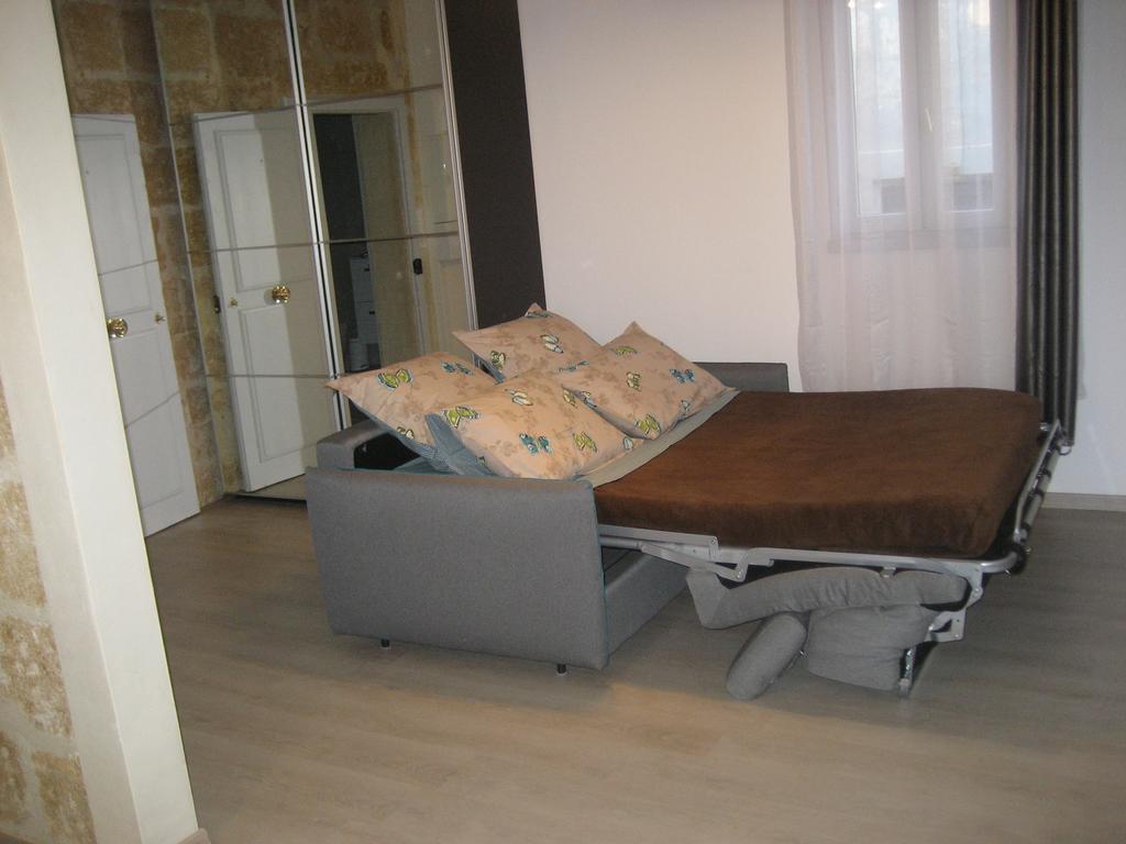 Ferienwohnung Montcalm Climatise En Plein Ecusson Montpellier Exterior foto